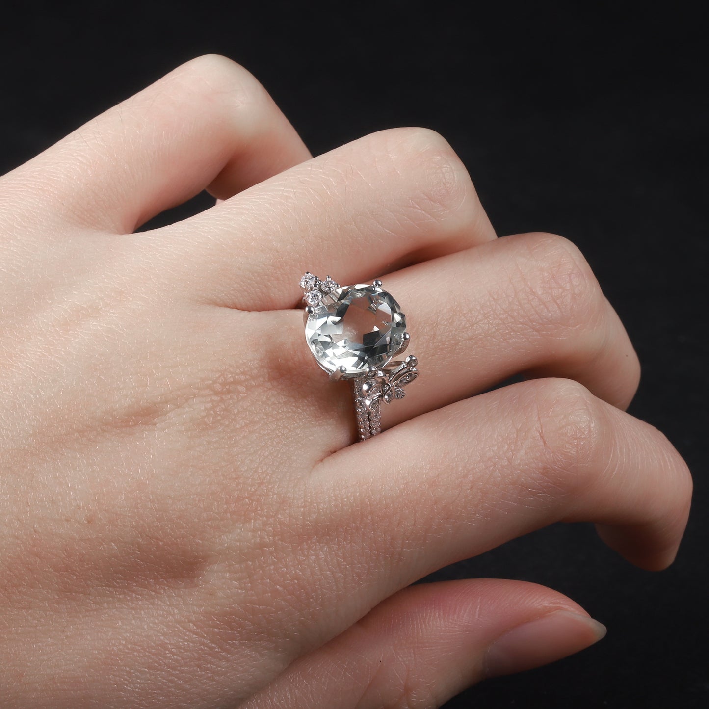 s925Silver Natural Green Amethyst Ring Unique Design Sense Fashion Light Luxury Inlaid Gemstone Natural Color Gemstone Ring