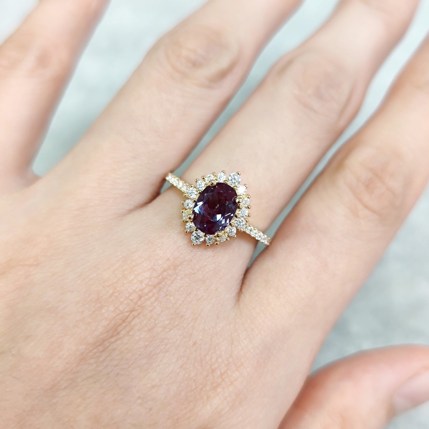 Luxury Sunflower Color-Changing Gemstone Ring s925Silver Inlaid Synthetic Alexandrite Gemstone Ring New Style