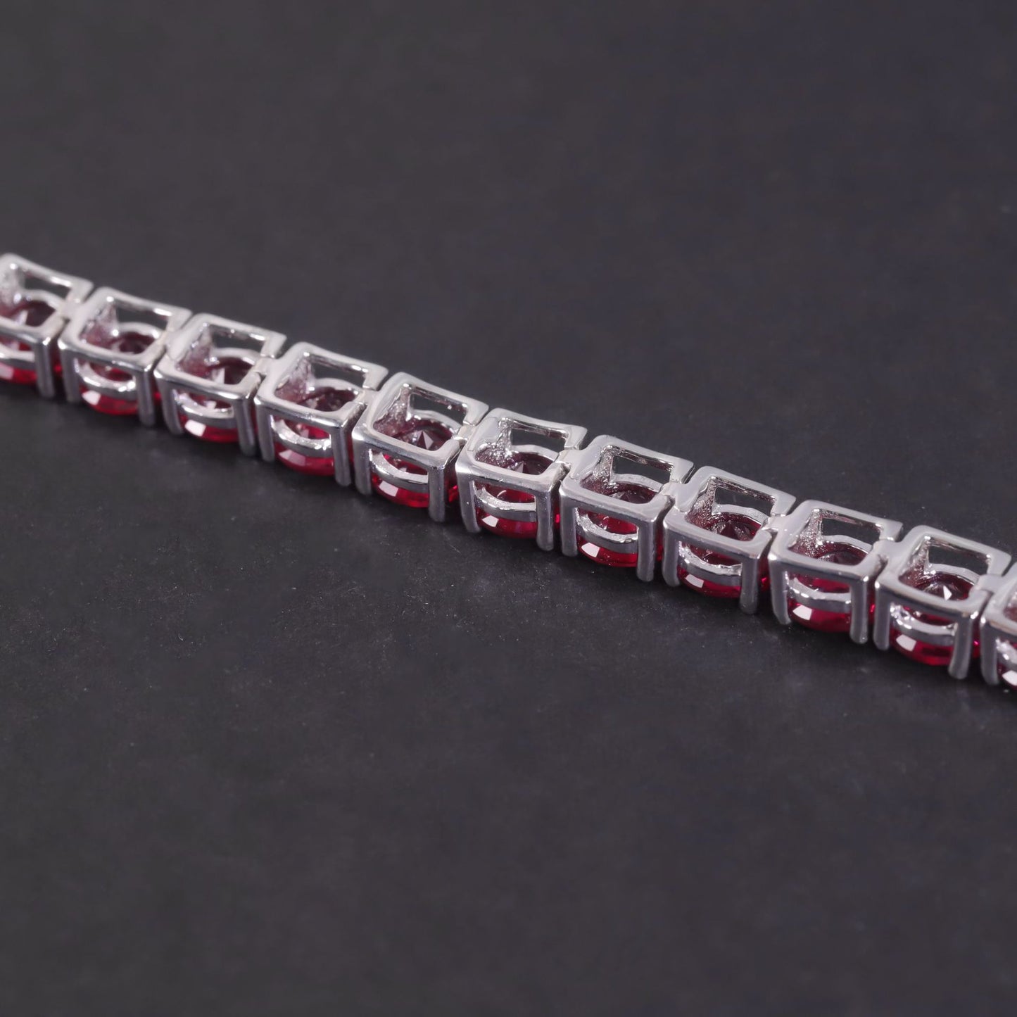 Summer New Style Pigeon Blood Ruby Bracelet5mm Tennis Chain s925Sterling Silver Inlaid Cultivated Ruby Bracelet Light Luxury