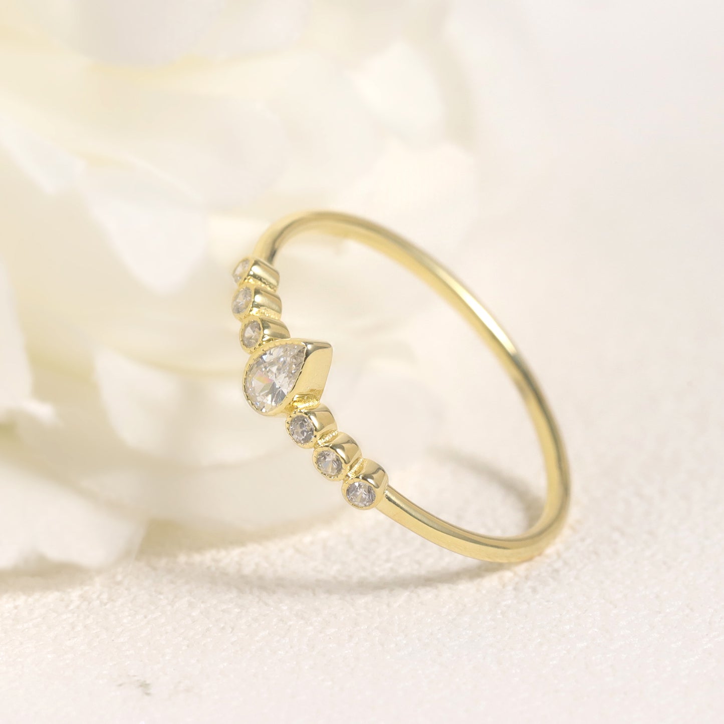 Business Style Commuter Ring Golden Dawn Series s925Sterling Silver Inlaid Moissanite Ring Thin Men and Women Can Be Stacked