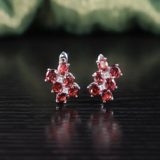 Whitening Red Gemstone Earrings s925Sterling Silver Inlaid Natural Garnet Earrings Wholesale Stud Earrings for Women