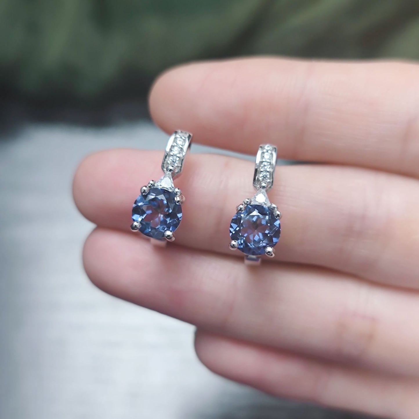 Cool Colorful Crystal Earrings s925Sterling Silver Small Earrings2024Autumn Winter New Earrings In Stock Wholesale