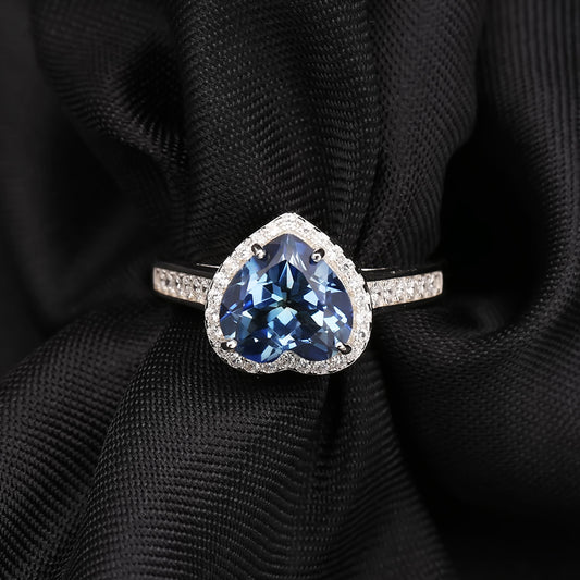 Luxurious Design Heart Gemstone Inlaid Ring with High-end Sense and Elegant Temperament925Silver Color Gemstone Crystal Ring
