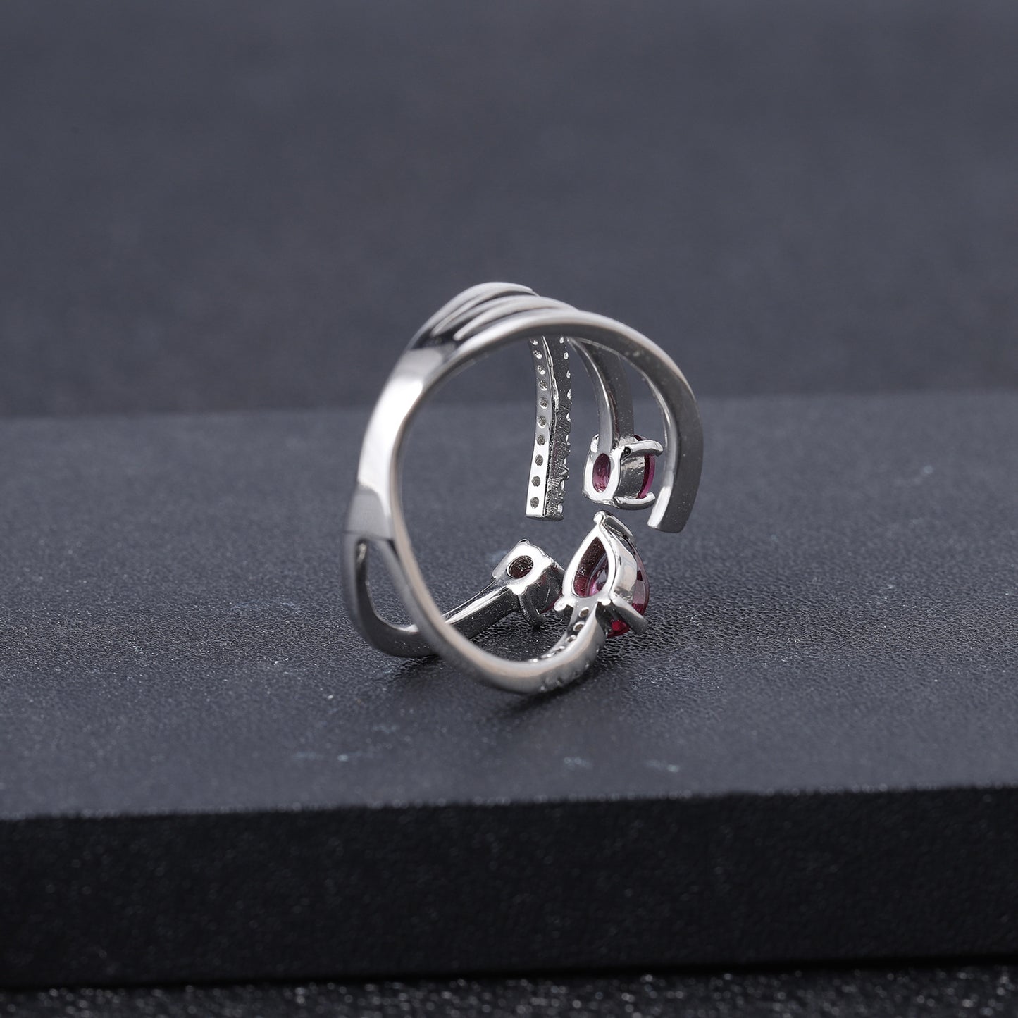 Luxurious and High-End Natural Rose Pomegranate Ring from the Prosperous Series925Silver Inlaid Natural Gemstone Ring